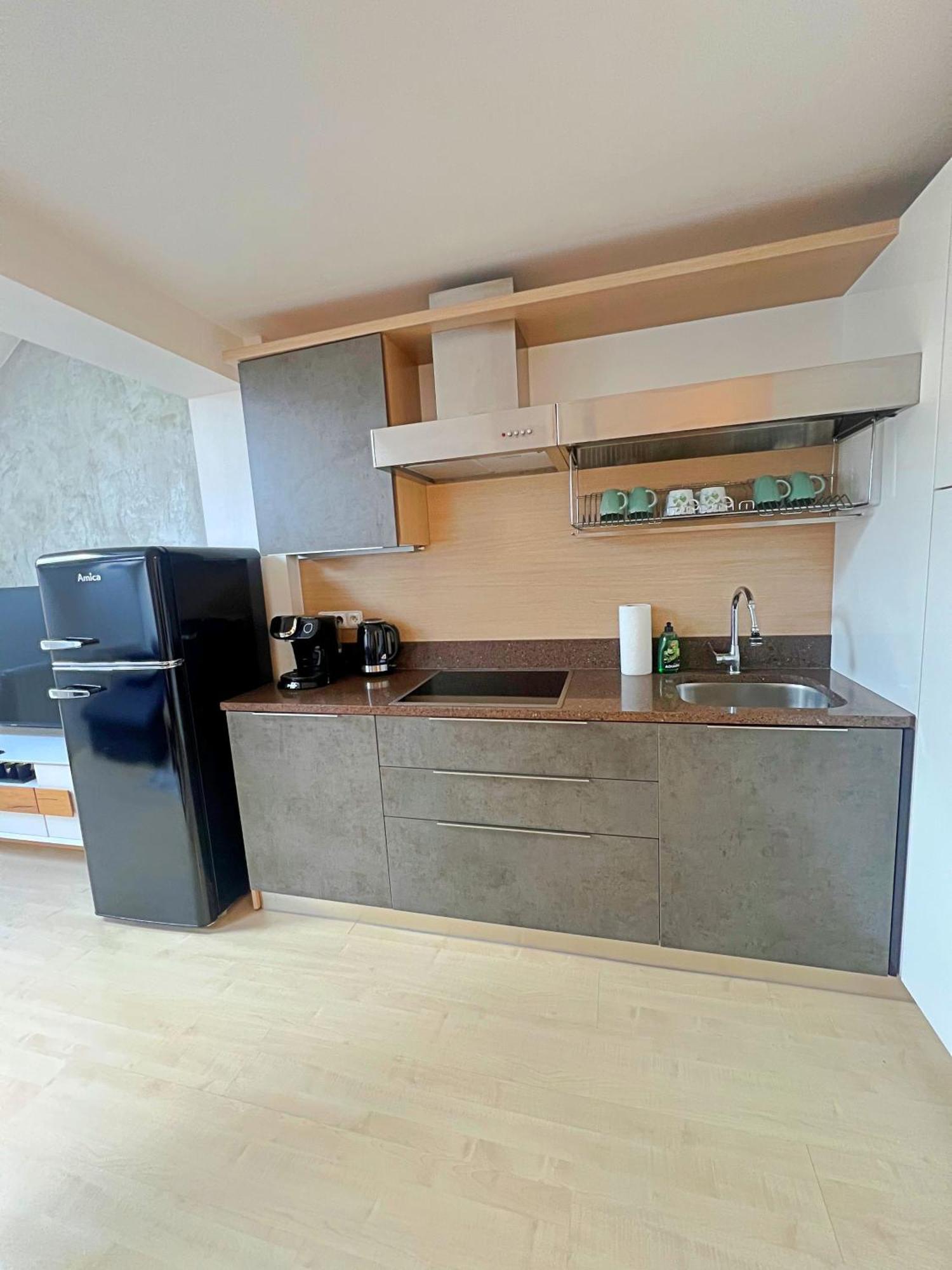 Mezonetovy Apartman V Centru Praga Exterior foto